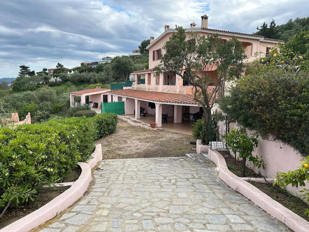 Casa Vacanza Valeale2 Olbia 0*,  Italien